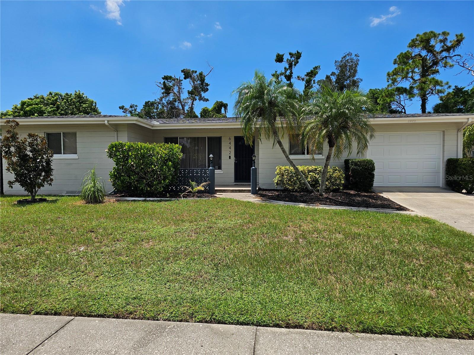 Rental property at 6442 COLONIAL DR, SARASOTA, FL - 2 bed, 2 bath - $3,000/month
