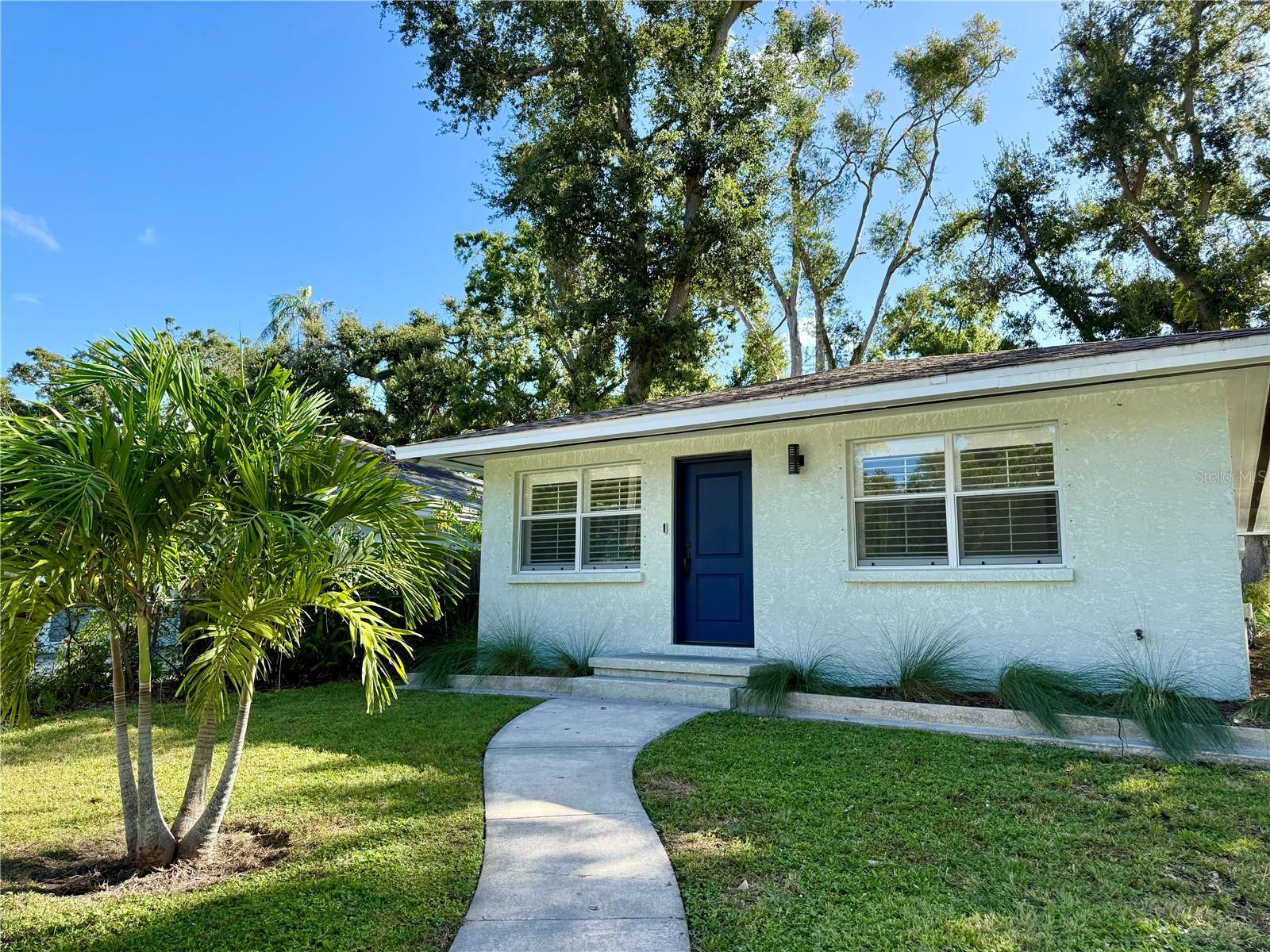Rental property at 1802 COCOANUT AVE, SARASOTA, FL - 3 bed, 2 bath - $1,750/month