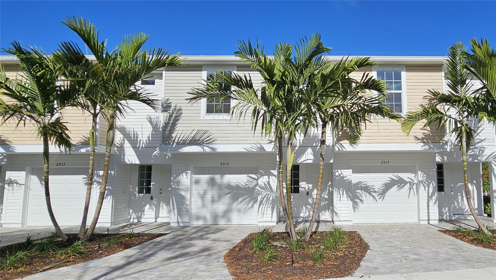 Rental property at 2515 6TH AVE E, BRADENTON, FL - 2 bed, 2 bath - $1,750/month