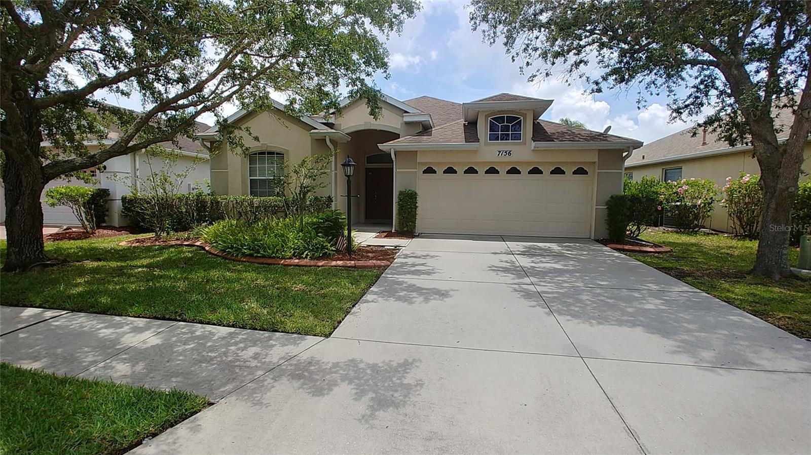 Rental property at 7156 SPIKERUSH CT, LAKEWOOD RANCH, FL - 4 bed, 3 bath - $2,750/month