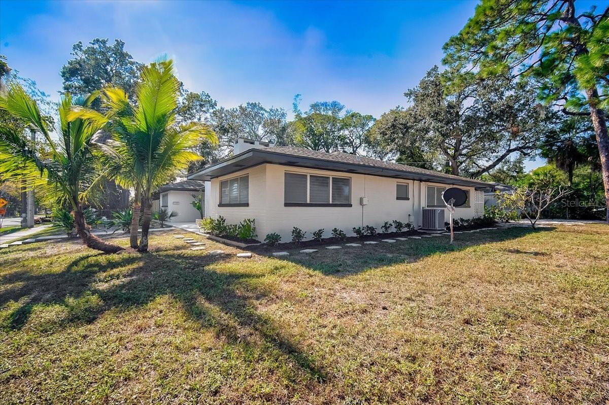 Rental property at 1223 COCOANUT AVE, SARASOTA, FL - 0 bed, 1 bath - $1,350/month