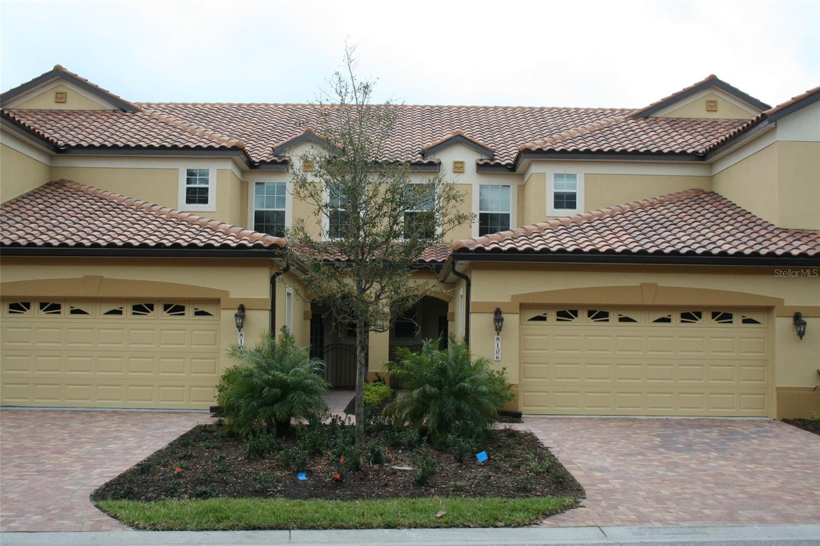 Rental property at 8106 MIRAMAR WAY, LAKEWOOD RANCH, FL - 3 bed, 3 bath - $2,975/month