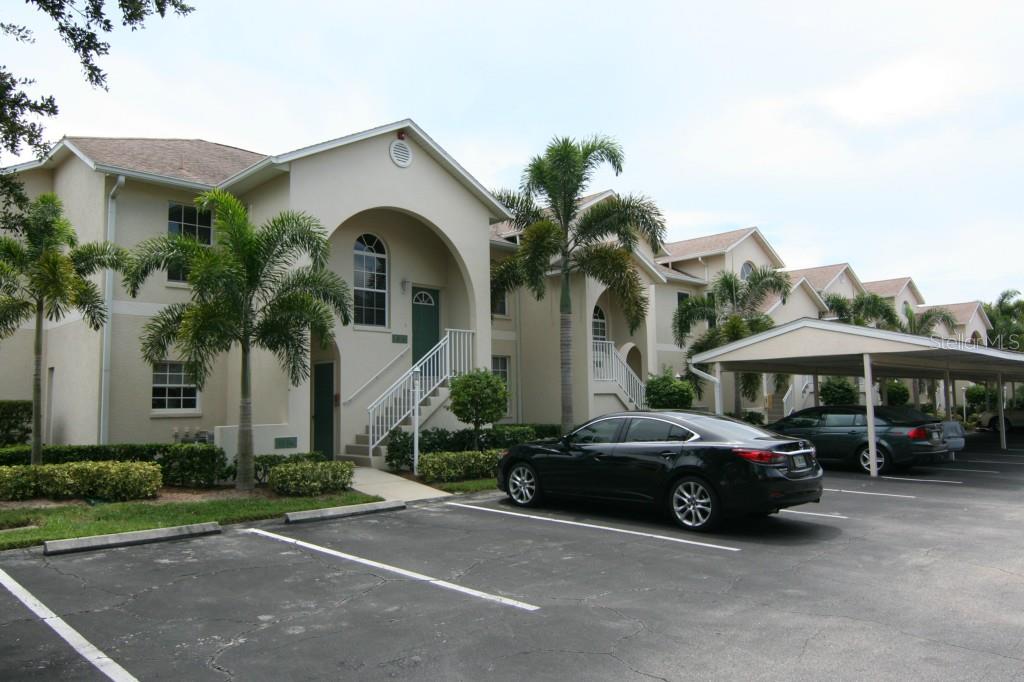 Rental property at 4270 CASTLEBRIDGE LN #1723B1, SARASOTA, FL - 3 bed, 2 bath - $1,500/month