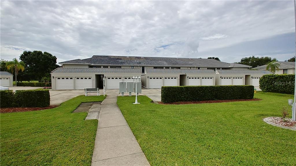 Rental property at 932 CAPRI ISLES BLVD #215, VENICE, FL - 2 bed, 2 bath - $1,150/month