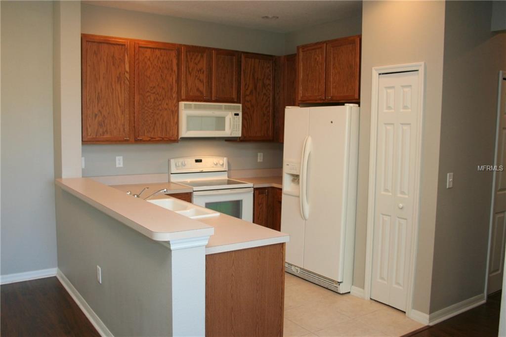 Rental property at 4306 VIA PIEDRA CIR #5-202, SARASOTA, FL - 2 bed, 2 bath - $1,295/month