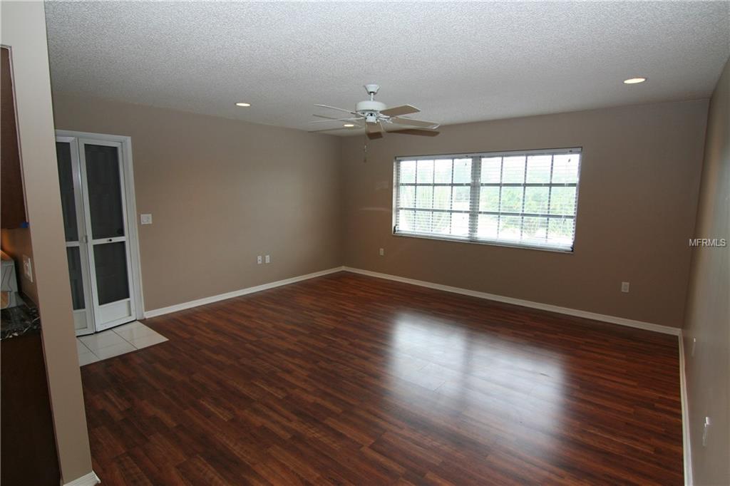 Rental property at 5800 HOLLYWOOD BLVD #125, SARASOTA, FL - 1 bed, 1 bath - $1,000/month