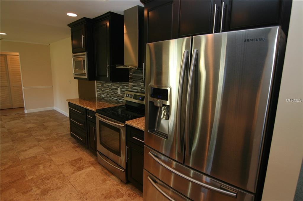 Rental property at 2434 CARLISLE PL, SARASOTA, FL - 2 bed, 2 bath - $1,800/month